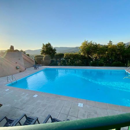 Jolie Maison Golfe De Saint-Tropez Cogolin Exteriér fotografie