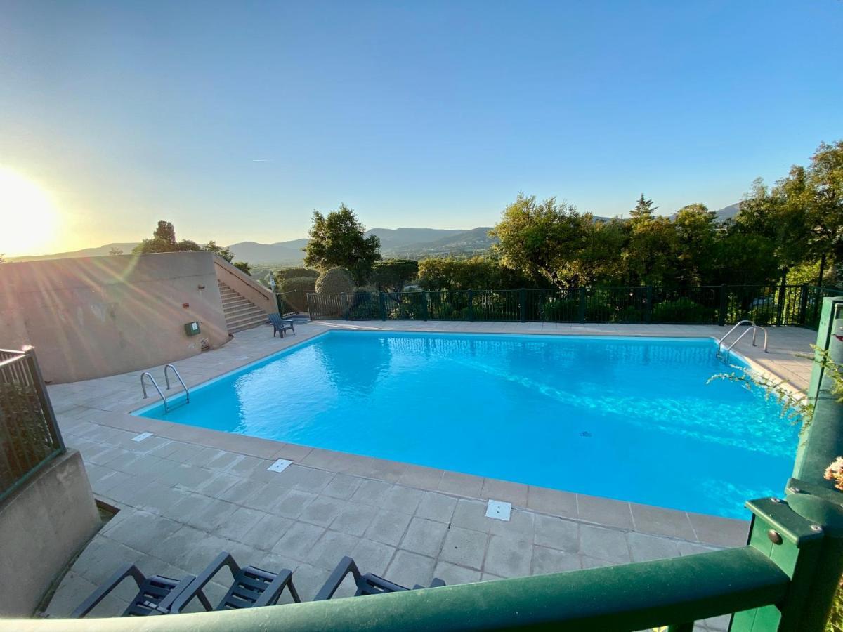 Jolie Maison Golfe De Saint-Tropez Cogolin Exteriér fotografie